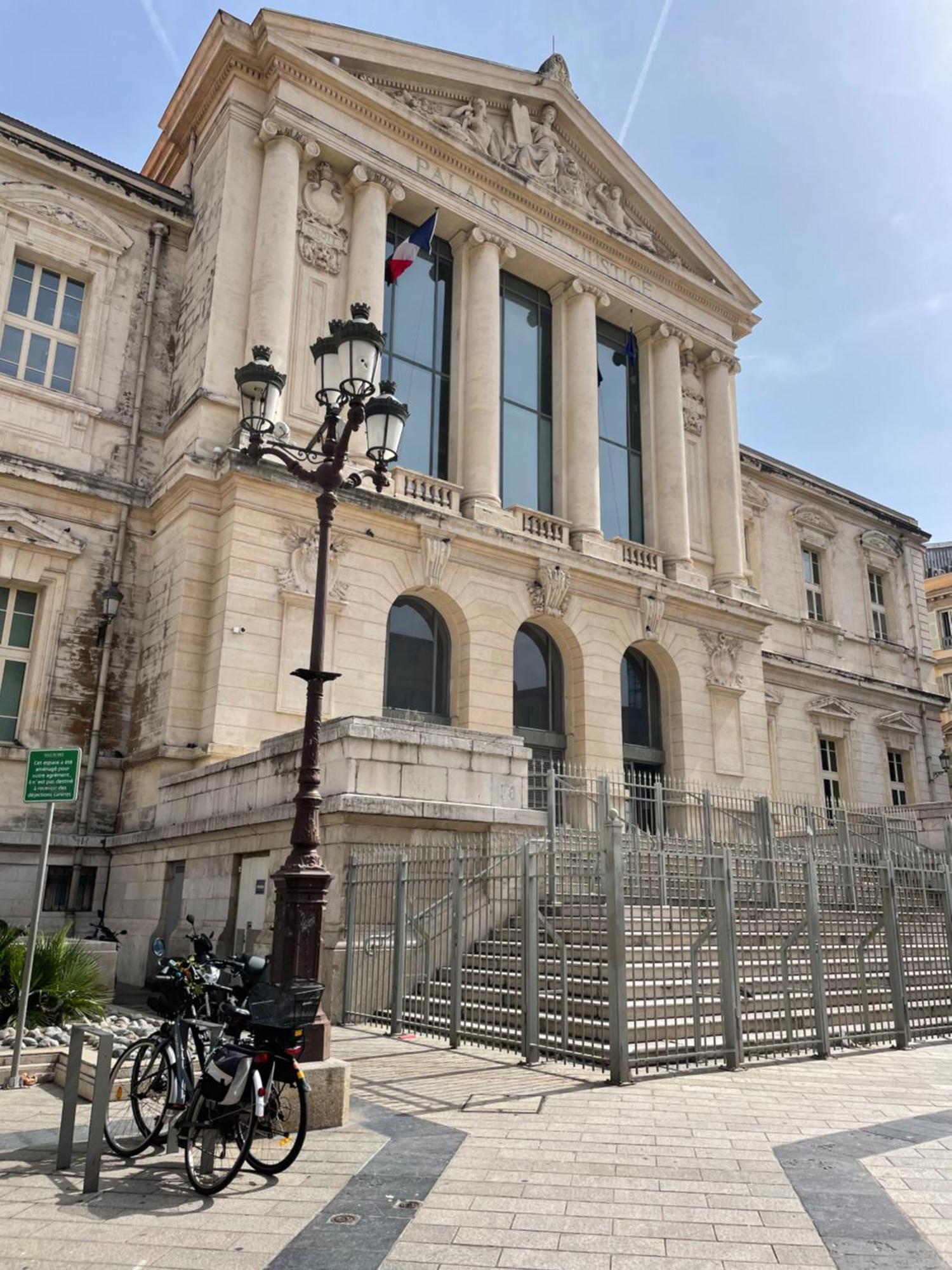 2 Pieces Dans Le Vieux Nice - A 3 Min De La Mer Et Du Celebre Cours Saleya מראה חיצוני תמונה